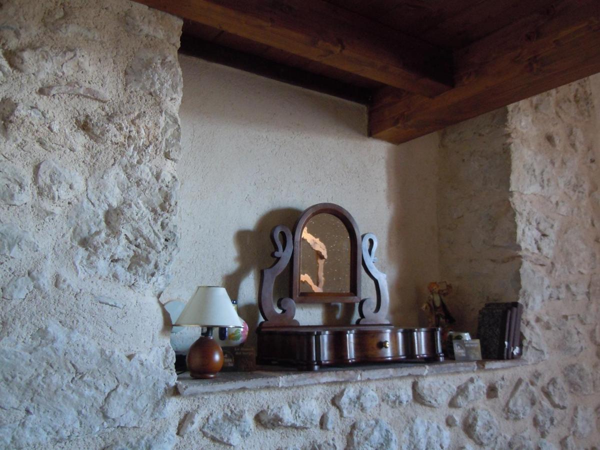 La Casa Su Le Dimore Del Borgo Santo Stefano Di Sessanio Dış mekan fotoğraf